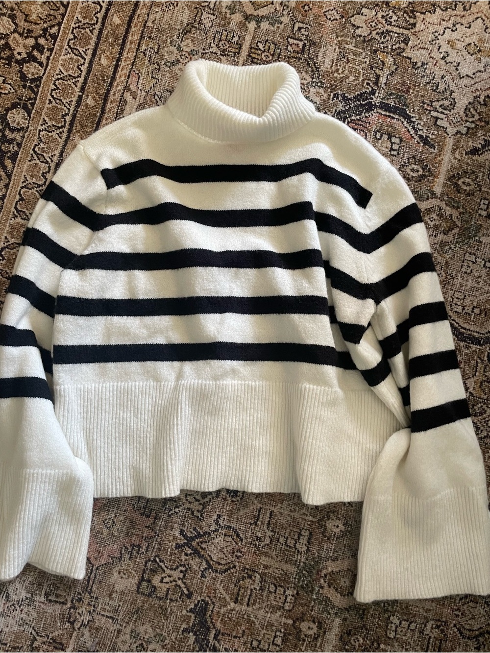 Striped Turtleneck Sweater - White & Black